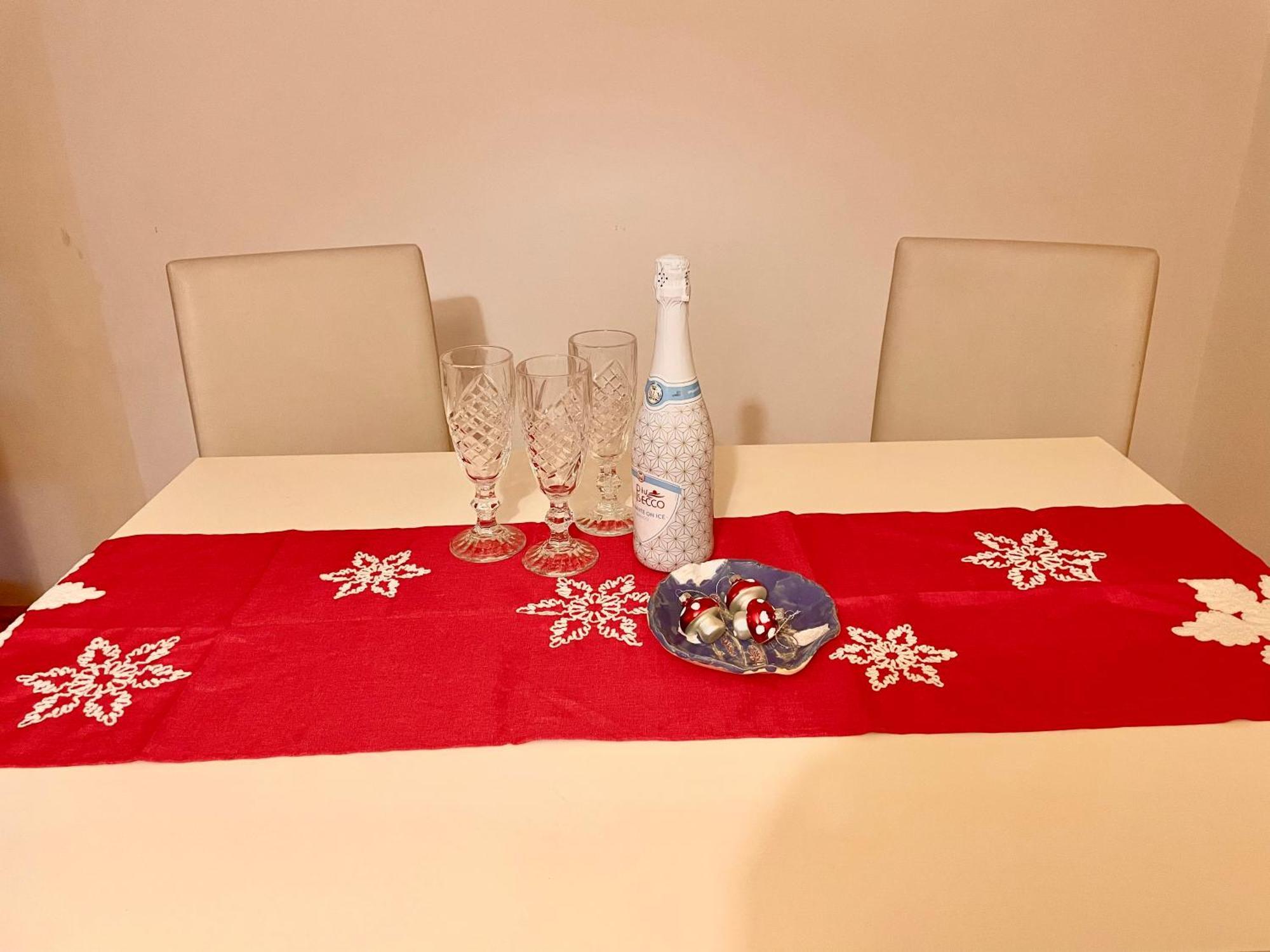 2,5 Izbovy Apartman V Ruzinove S Parkovanim Zdarma Bratislava Ngoại thất bức ảnh