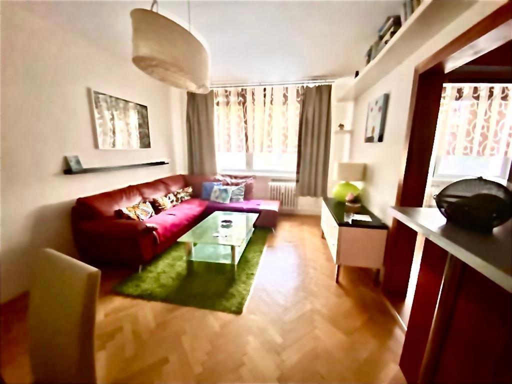 2,5 Izbovy Apartman V Ruzinove S Parkovanim Zdarma Bratislava Ngoại thất bức ảnh